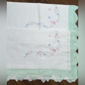 VTG hand crafted pillow shams. Linen. Floral embroidery. Button closure.